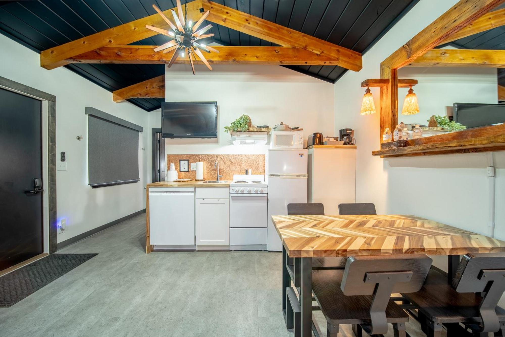 וול Hansen Inn & Cabins מראה חיצוני תמונה